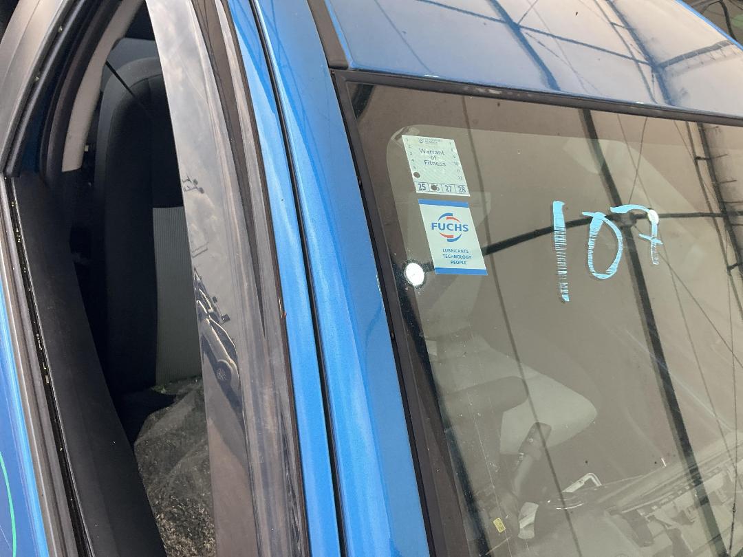 Photo '10' of Toyota Aqua