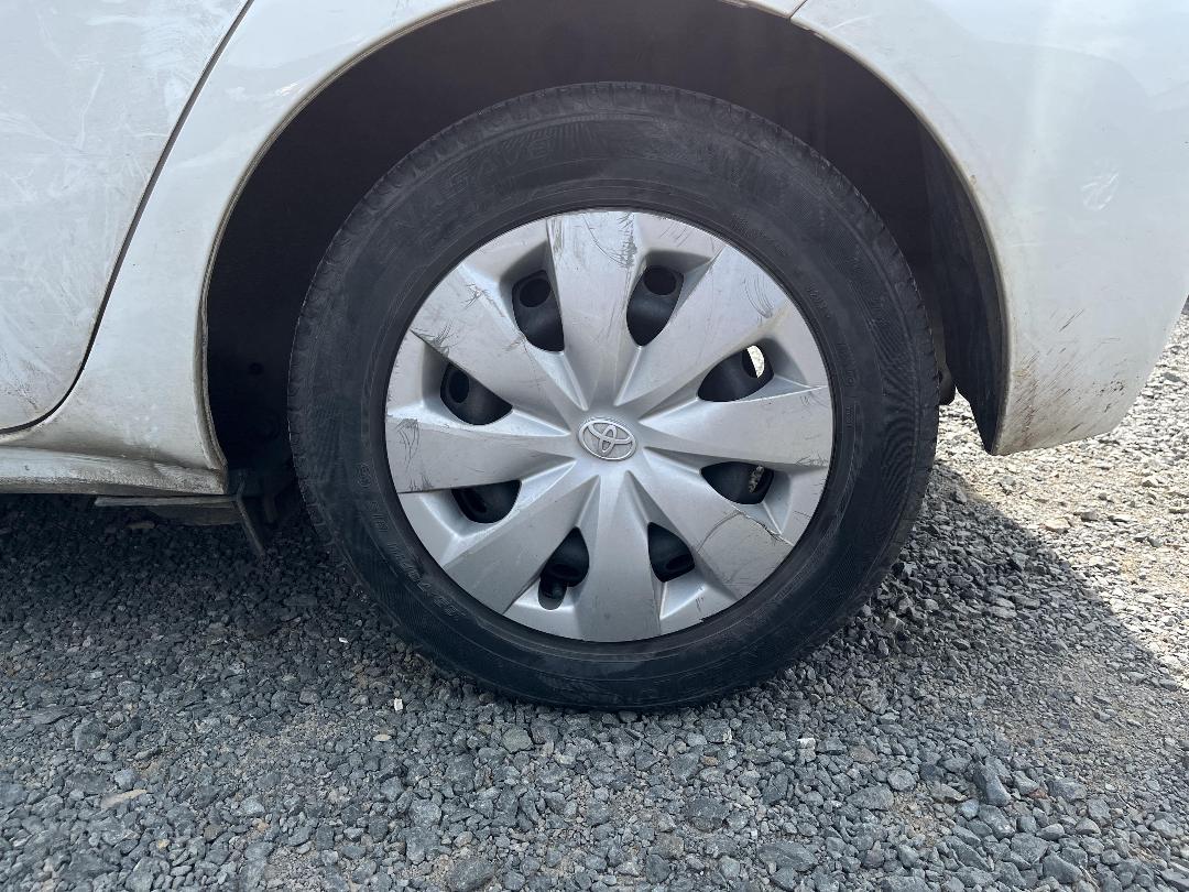 Photo '9' of Toyota Aqua Hybrid