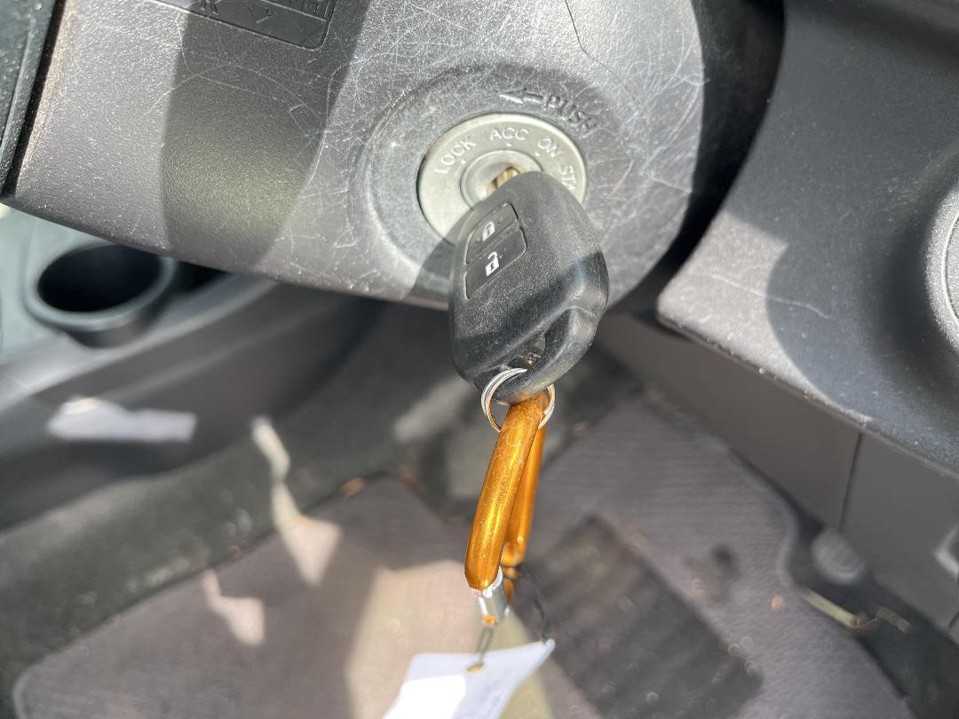 Photo '20' of Toyota Aqua Hybrid