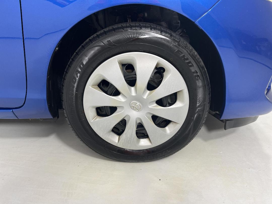 Photo '9' of Toyota Aqua