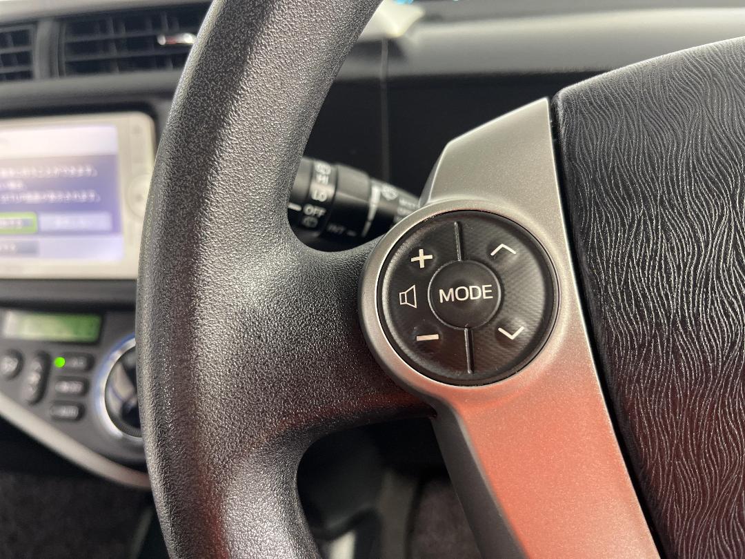 Photo '25' of Toyota Aqua