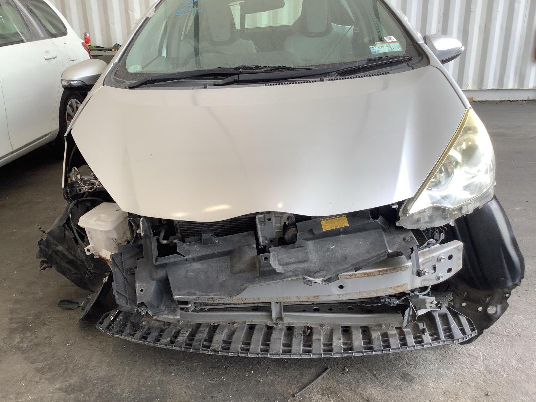 Photo '2' of Toyota Aqua