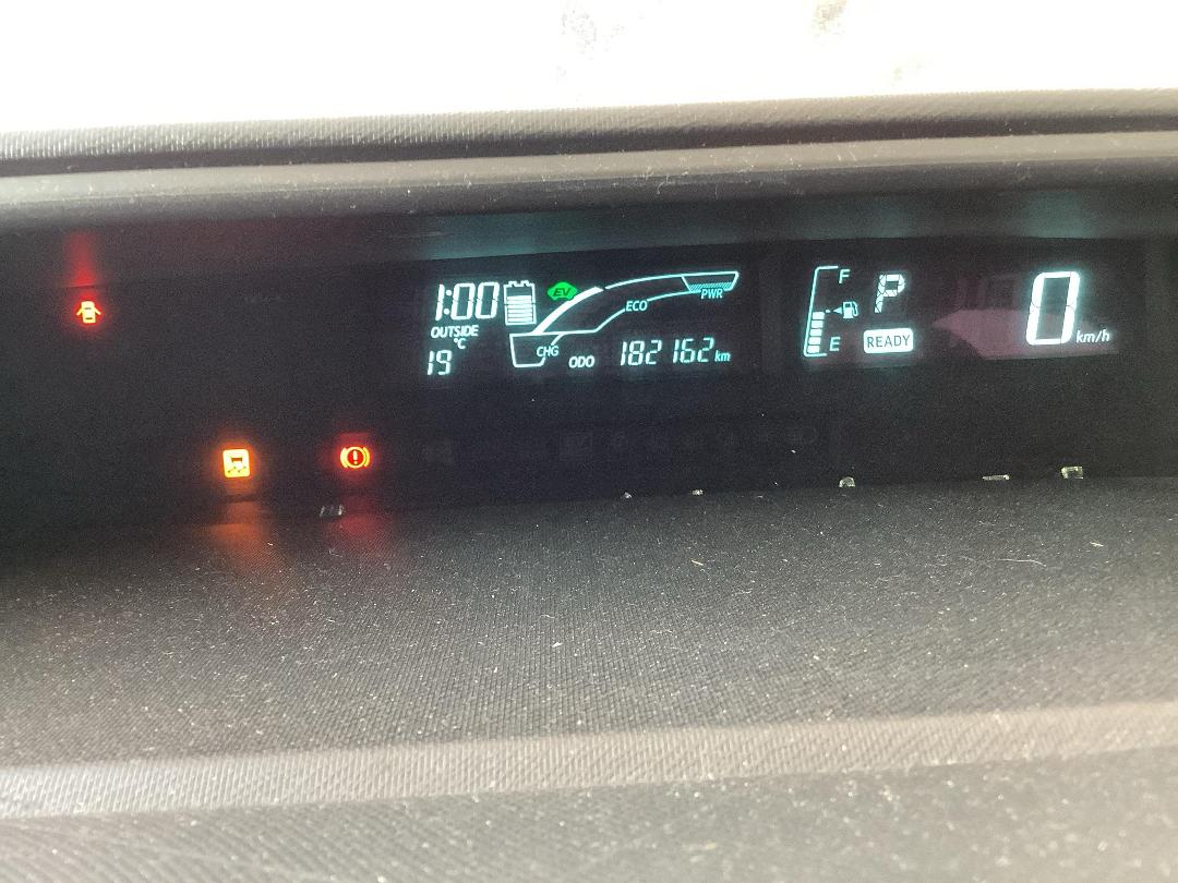 Photo '18' of Toyota Aqua