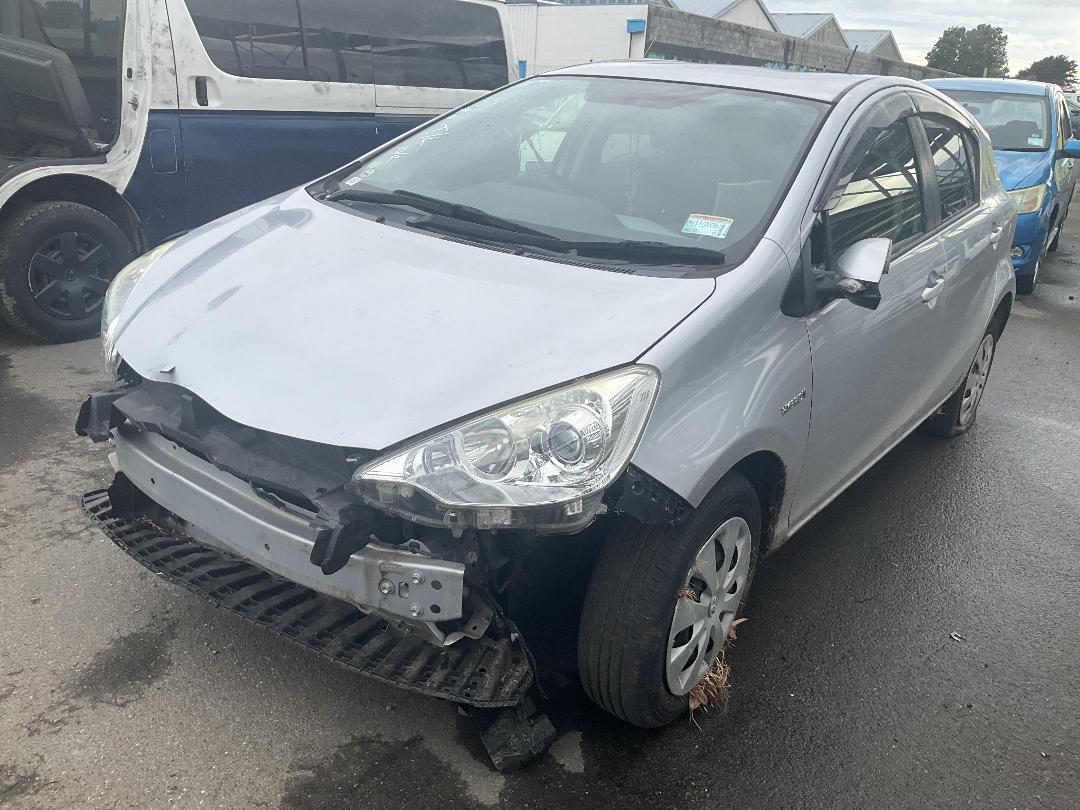 Photo '3' of Toyota Aqua