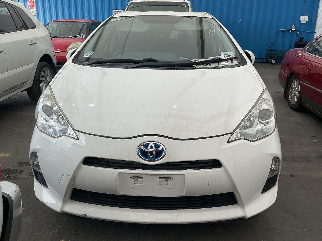 Photo '2' of Toyota Aqua Photo '2' of Toyota Aqua