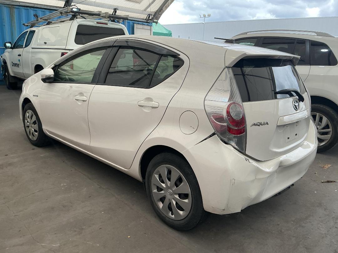 Photo '7' of Toyota Aqua Photo '7' of Toyota Aqua