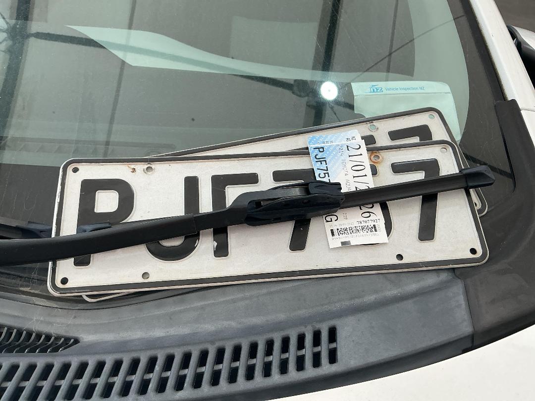 Photo '21' of Toyota Aqua Photo '21' of Toyota Aqua