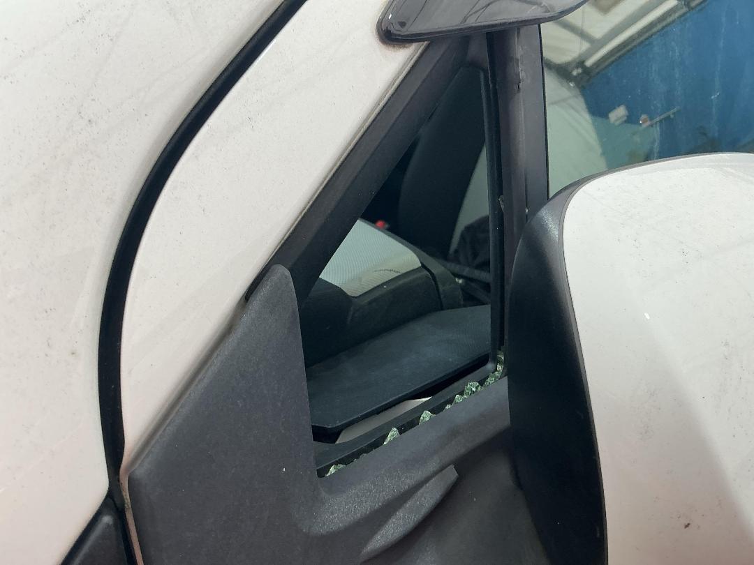 Photo '23' of Toyota Aqua Photo '23' of Toyota Aqua