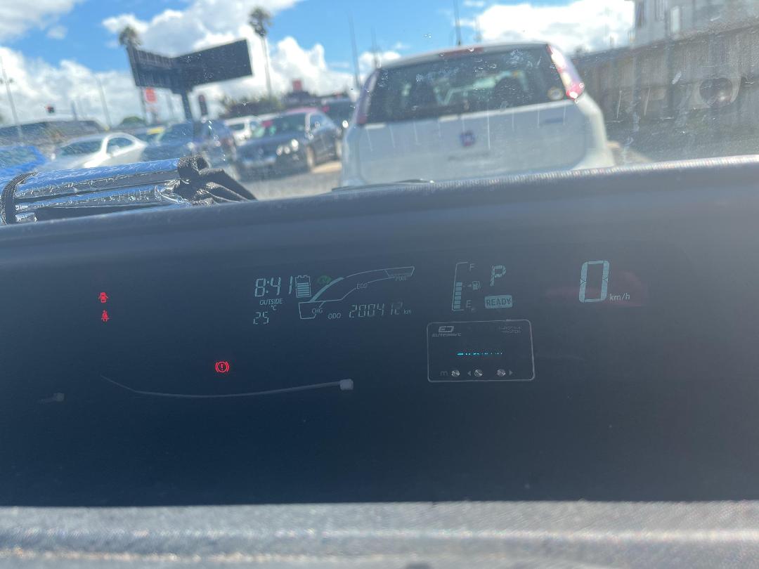 Photo '19' of Toyota Aqua Photo '19' of Toyota Aqua