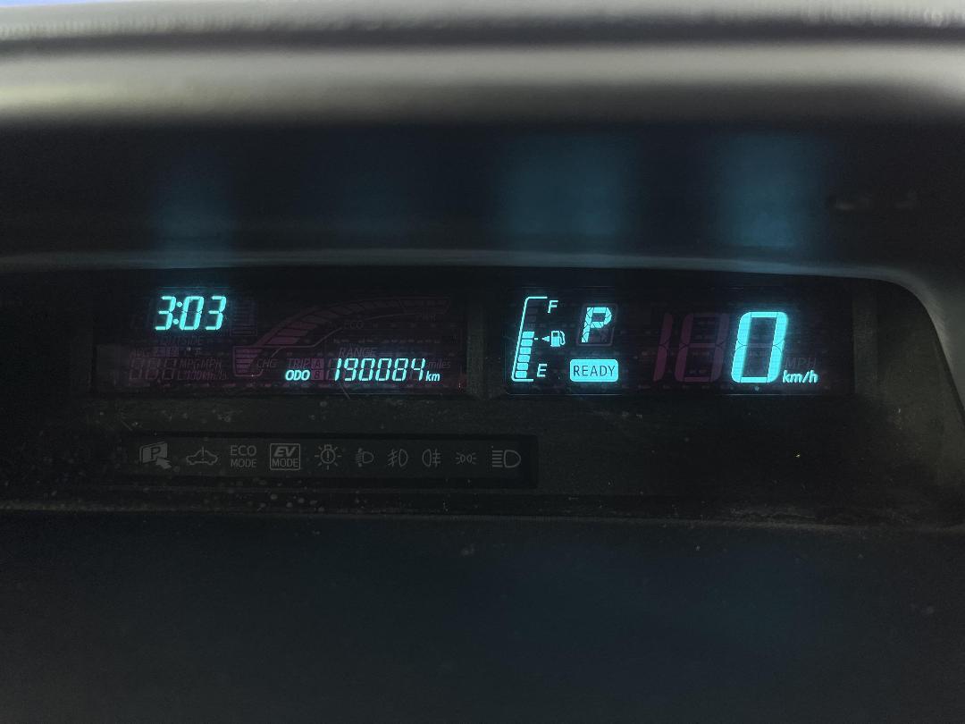 Photo '21' of Toyota Aqua Photo '21' of Toyota Aqua