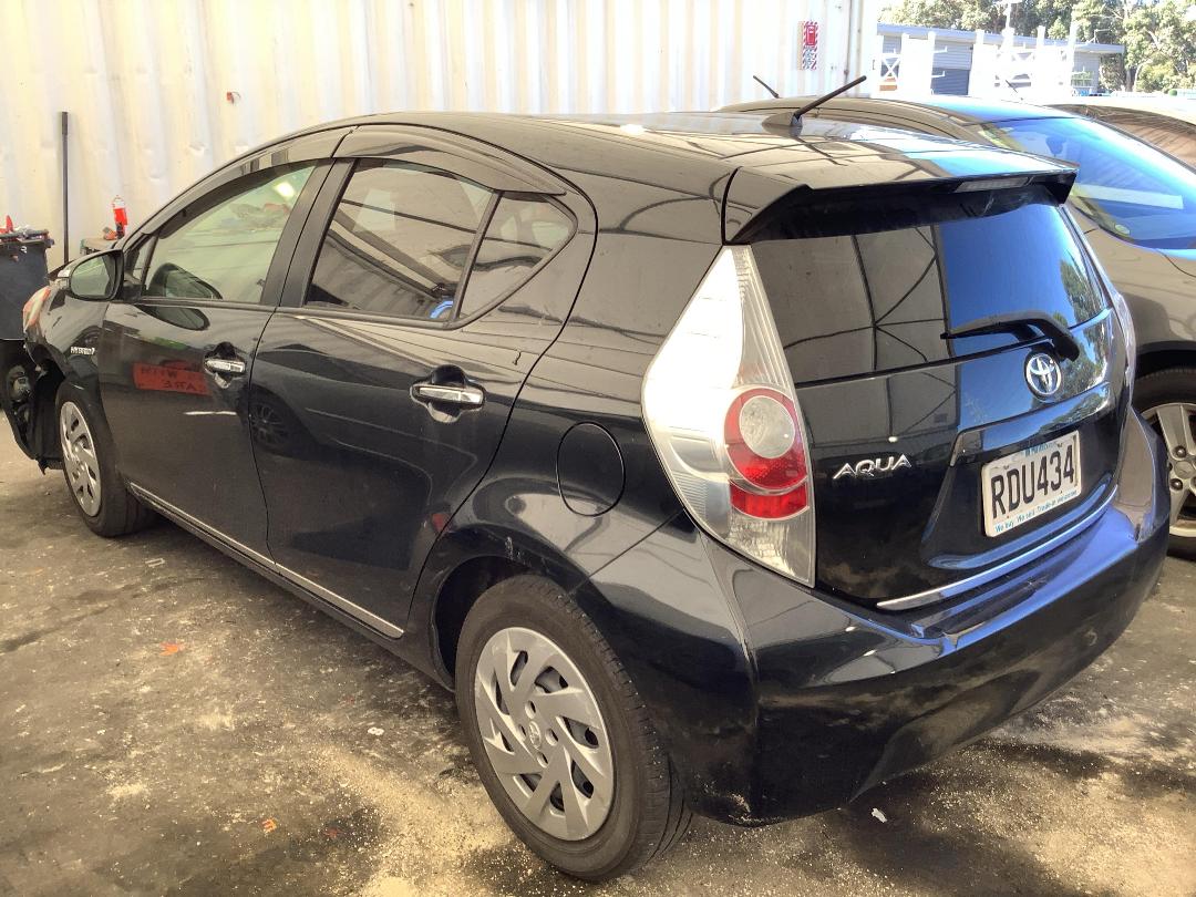 Photo '7' of Toyota Aqua