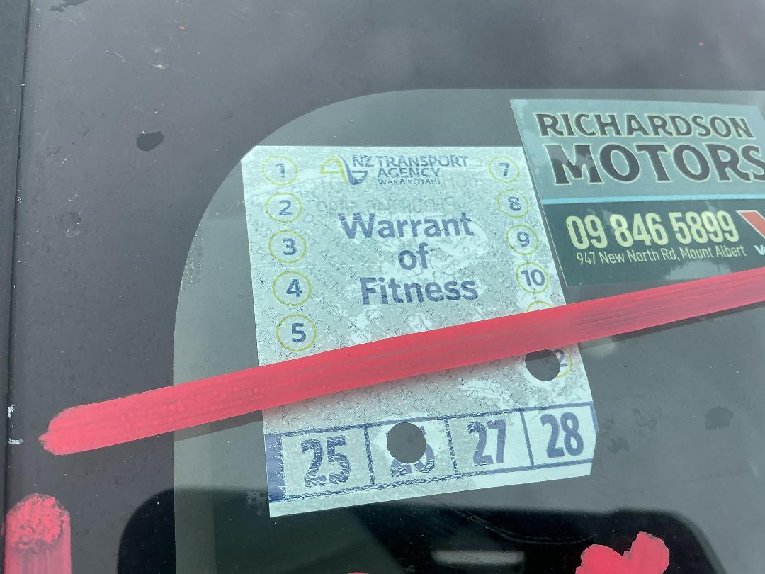 Photo '21' of Toyota Aqua