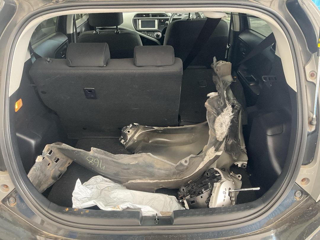 Photo '7' of Toyota Aqua