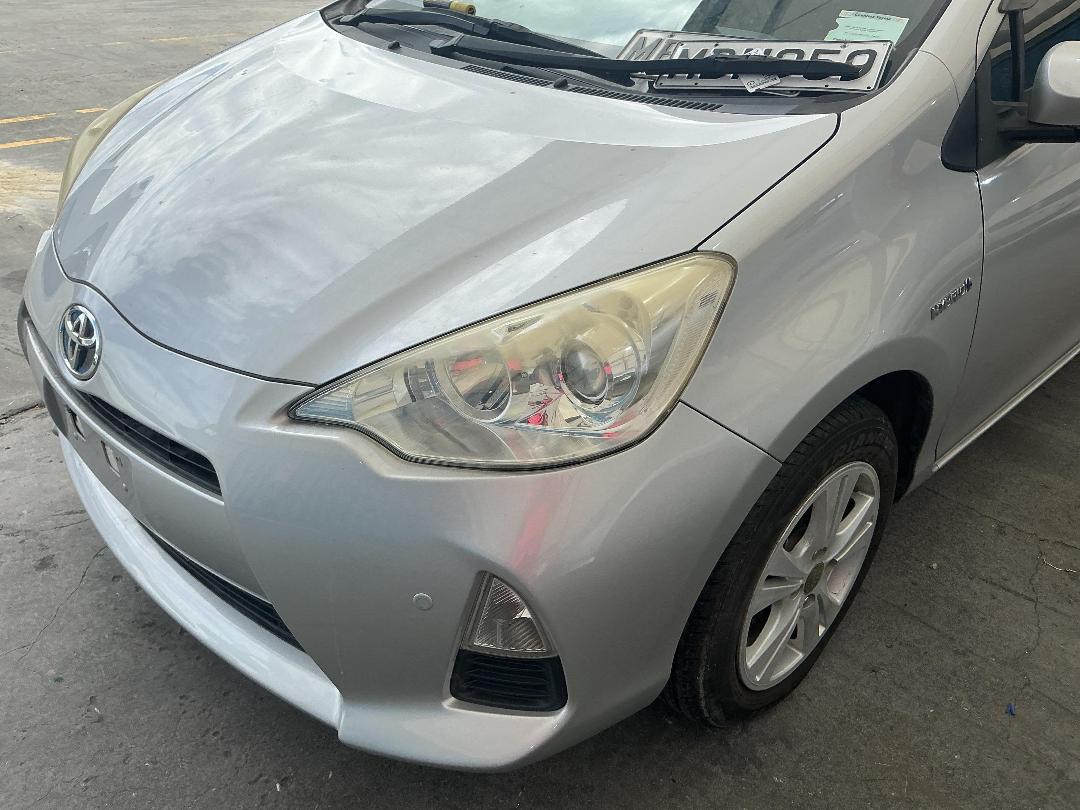 Photo '10' of Toyota Aqua