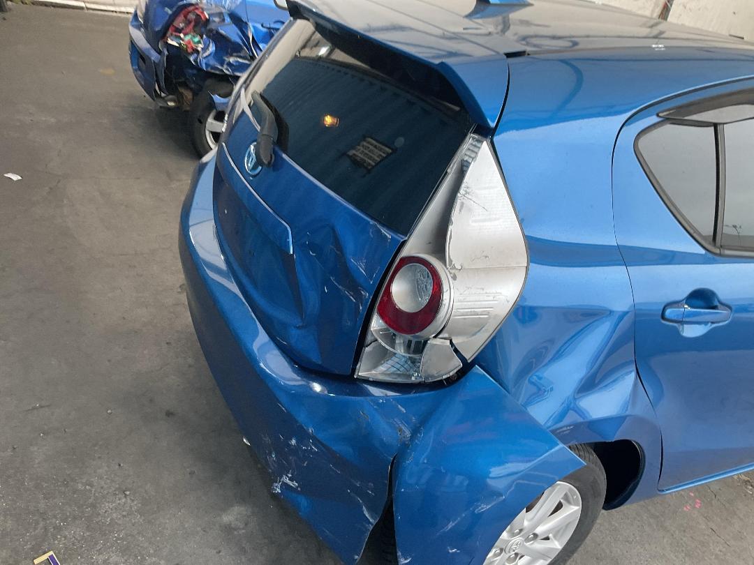 Photo '14' of Toyota Aqua