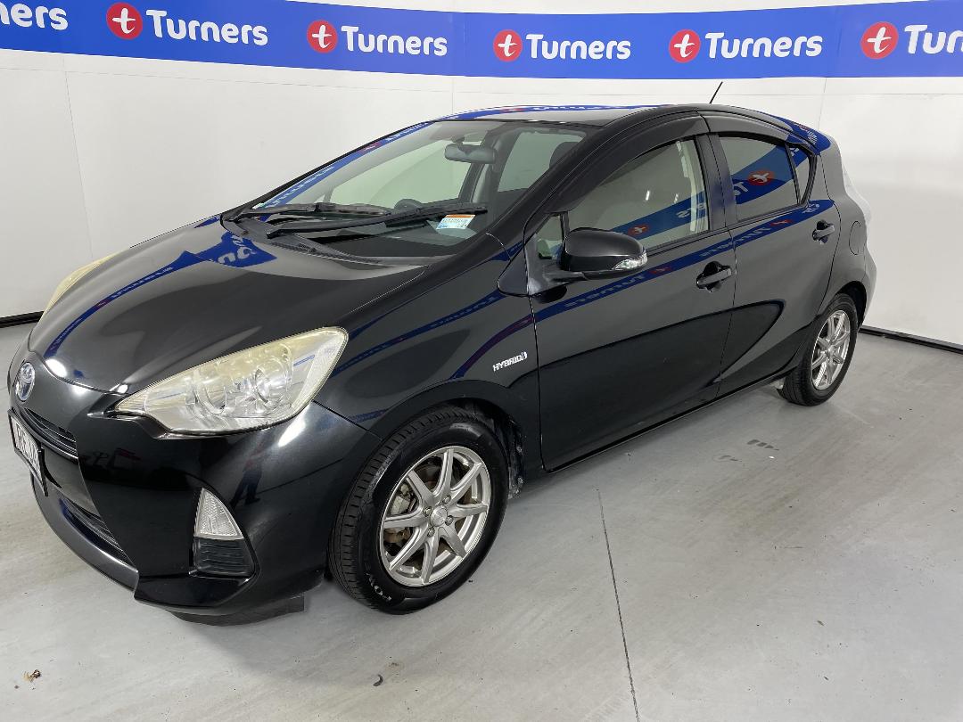 Photo '4' of Toyota Aqua