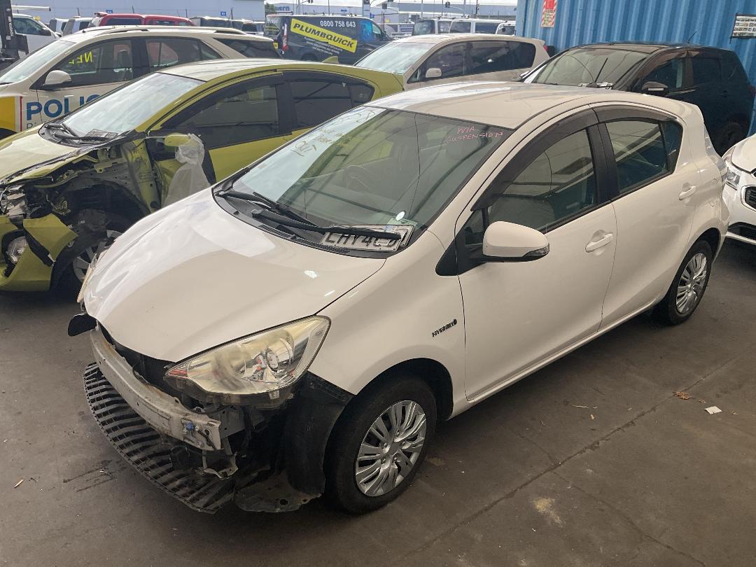 Photo '7' of Toyota Aqua