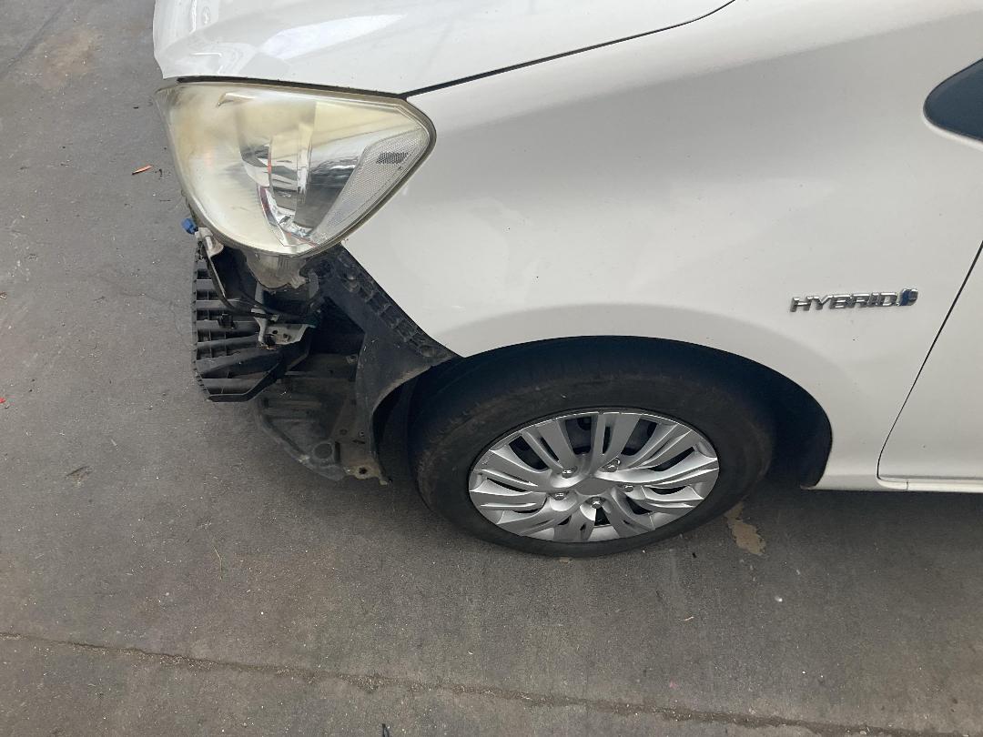 Photo '8' of Toyota Aqua