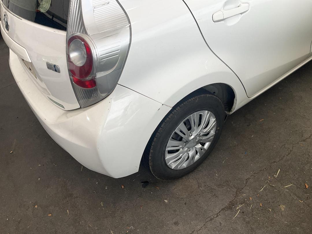 Photo '15' of Toyota Aqua