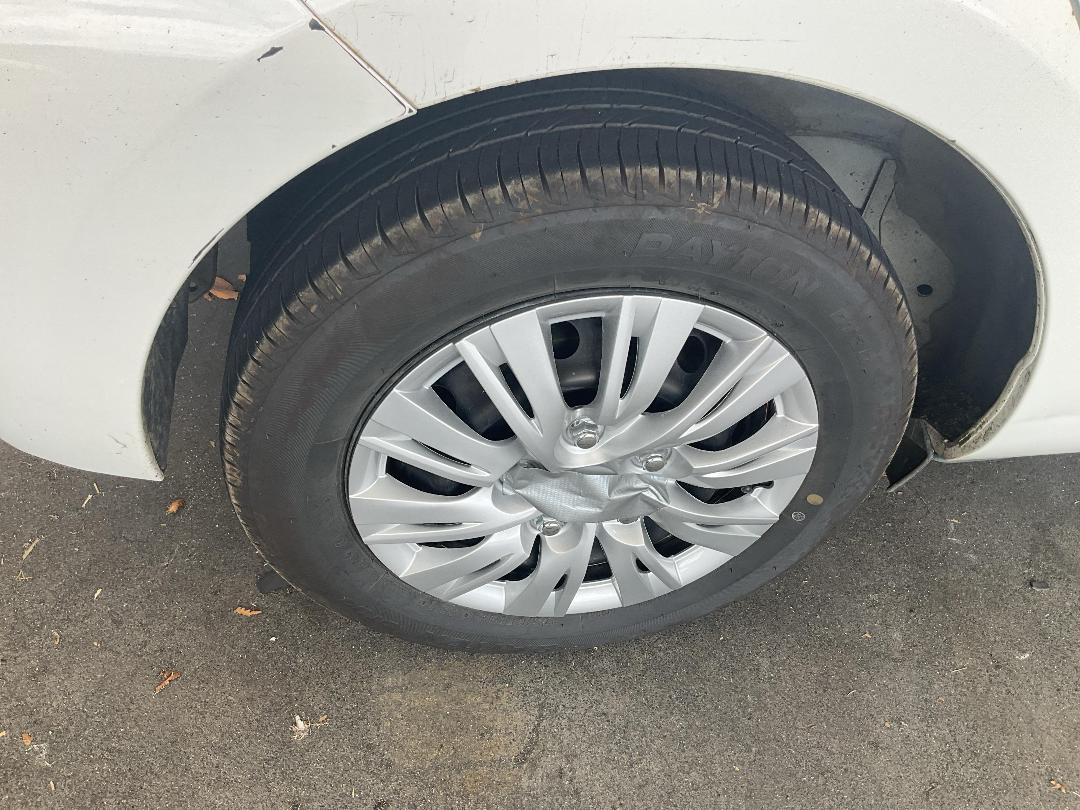 Photo '26' of Toyota Aqua