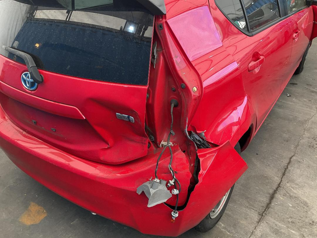 Photo '15' of Toyota Aqua Photo '15' of Toyota Aqua