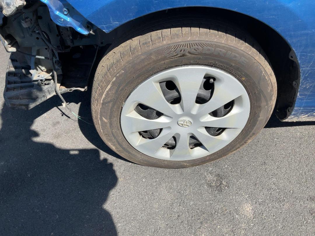 Photo '11' of Toyota Aqua