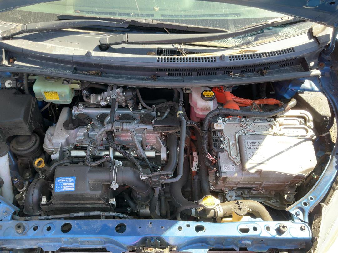 Photo '24' of Toyota Aqua