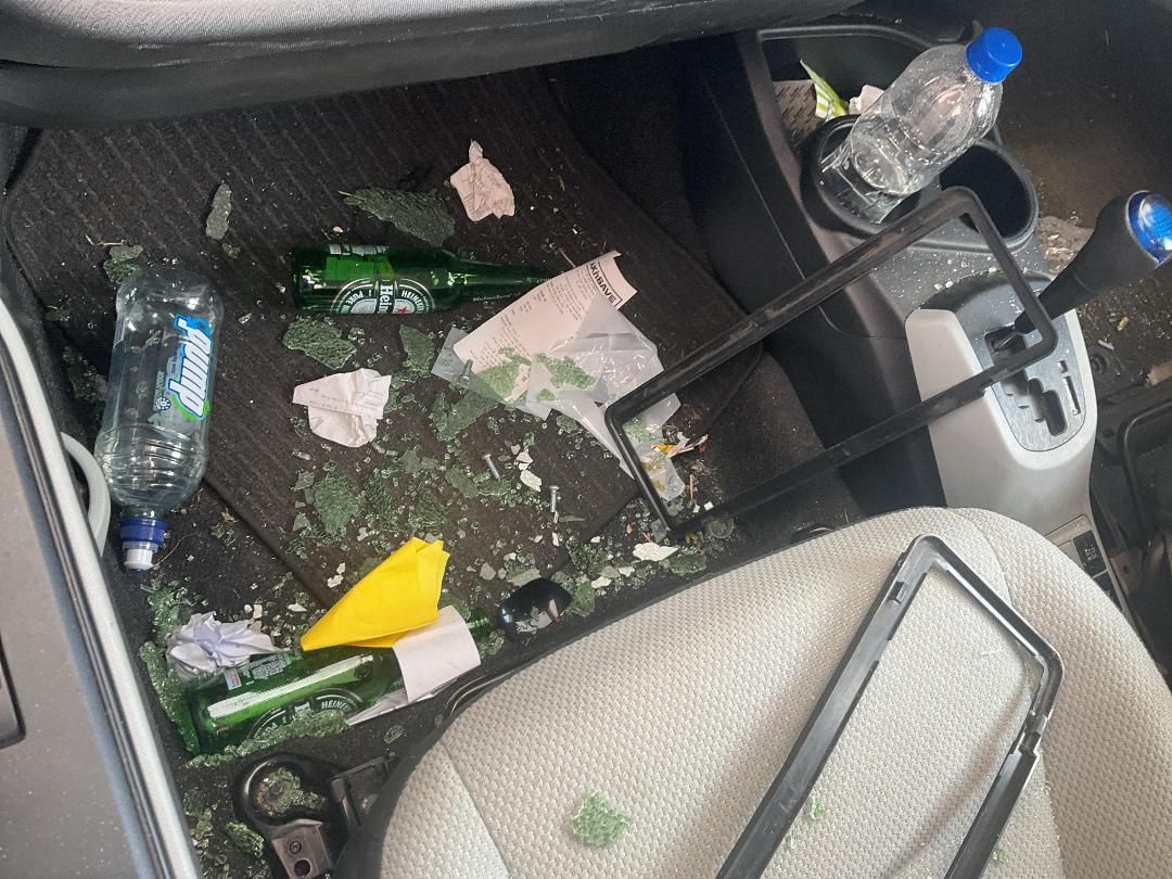 Photo '19' of Toyota Aqua Hybrid