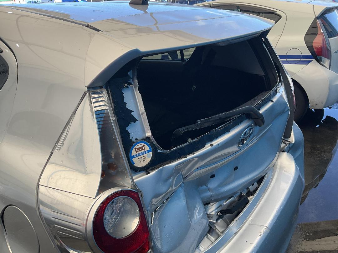 Photo '13' of Toyota Aqua Hybrid