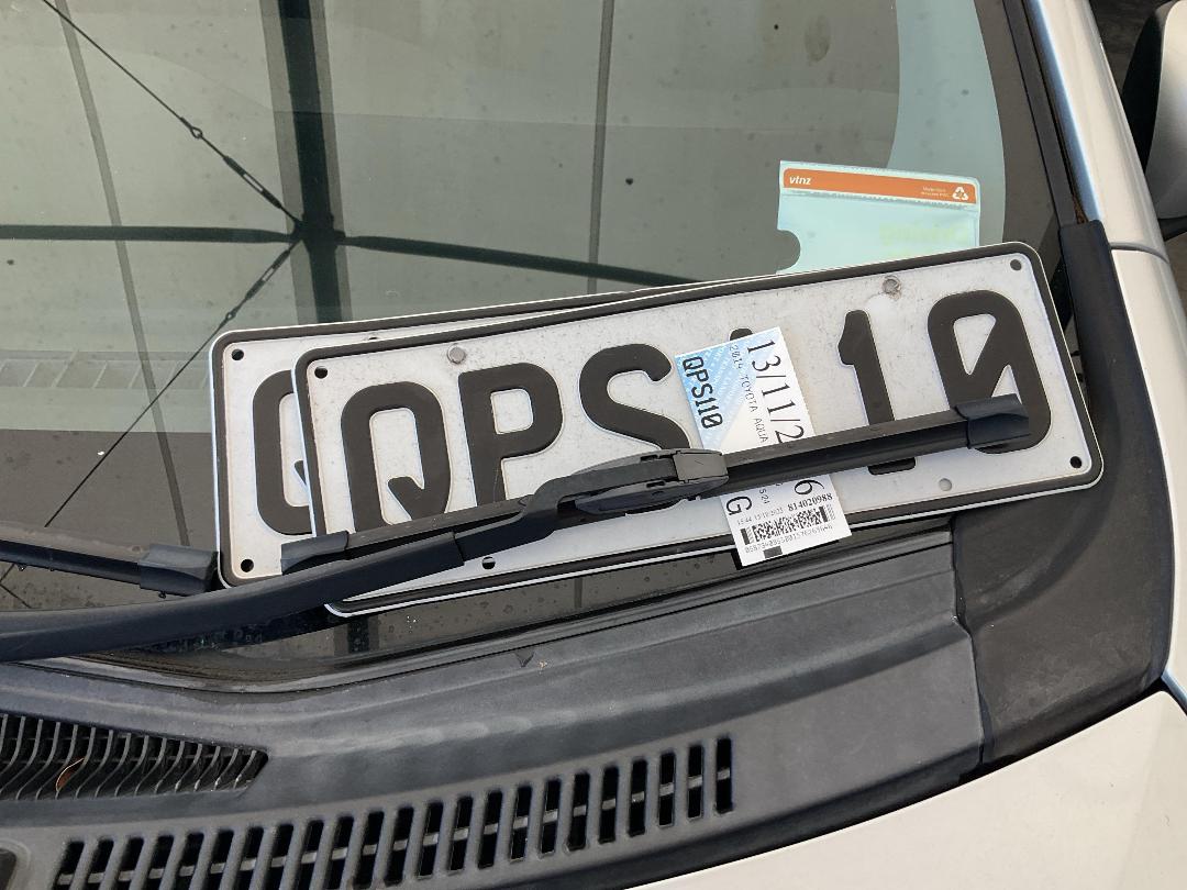 Photo '28' of Toyota Aqua Hybrid