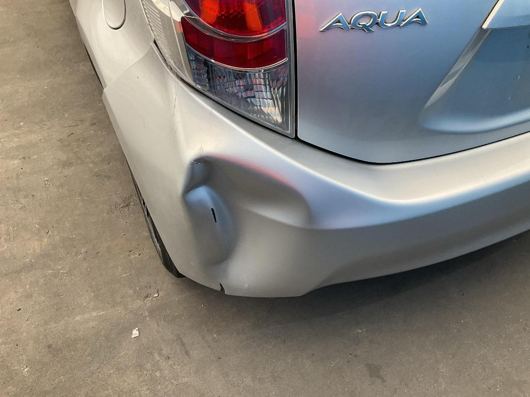 Photo '24' of Toyota Aqua Hybrid