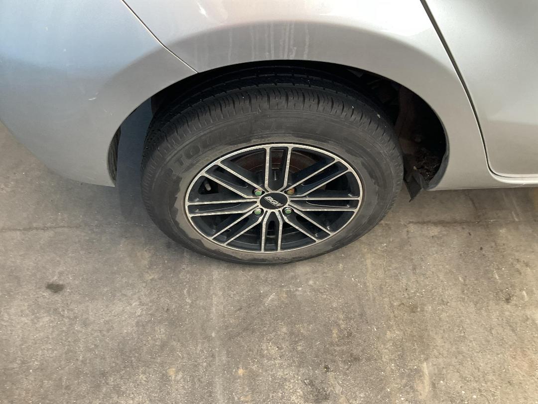 Photo '29' of Toyota Aqua Hybrid