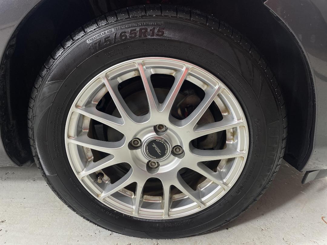 Photo '9' of Toyota Aqua Photo '9' of Toyota Aqua