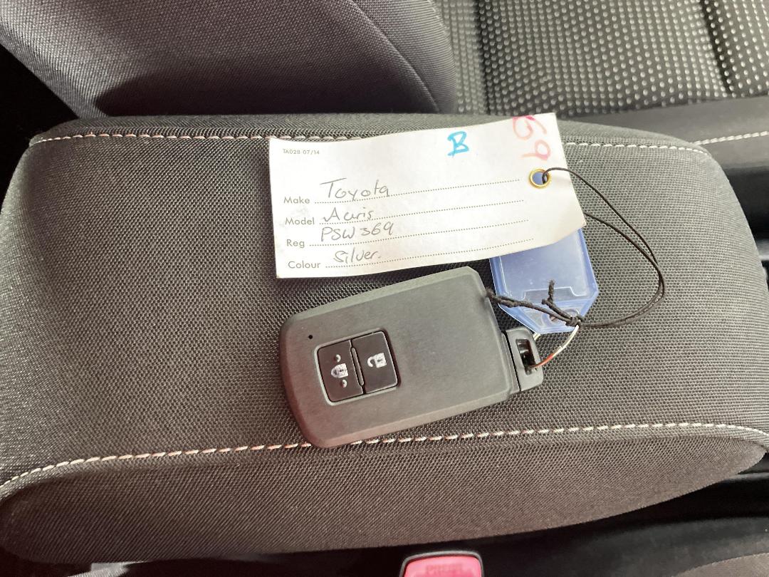 Photo '22' of Toyota Auris