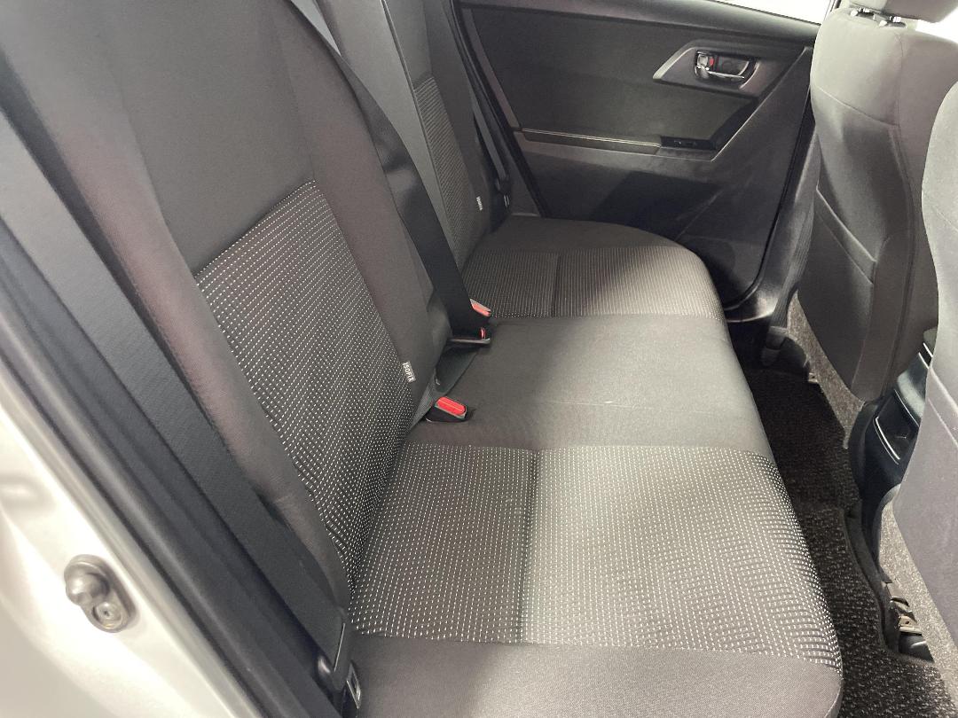 Photo '20' of Toyota Auris