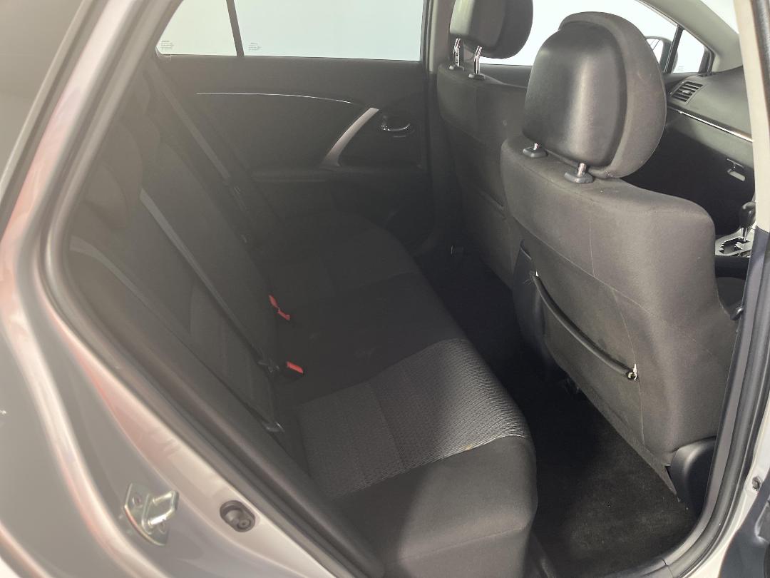 Photo '20' of Toyota Avensis Photo '20' of Toyota Avensis