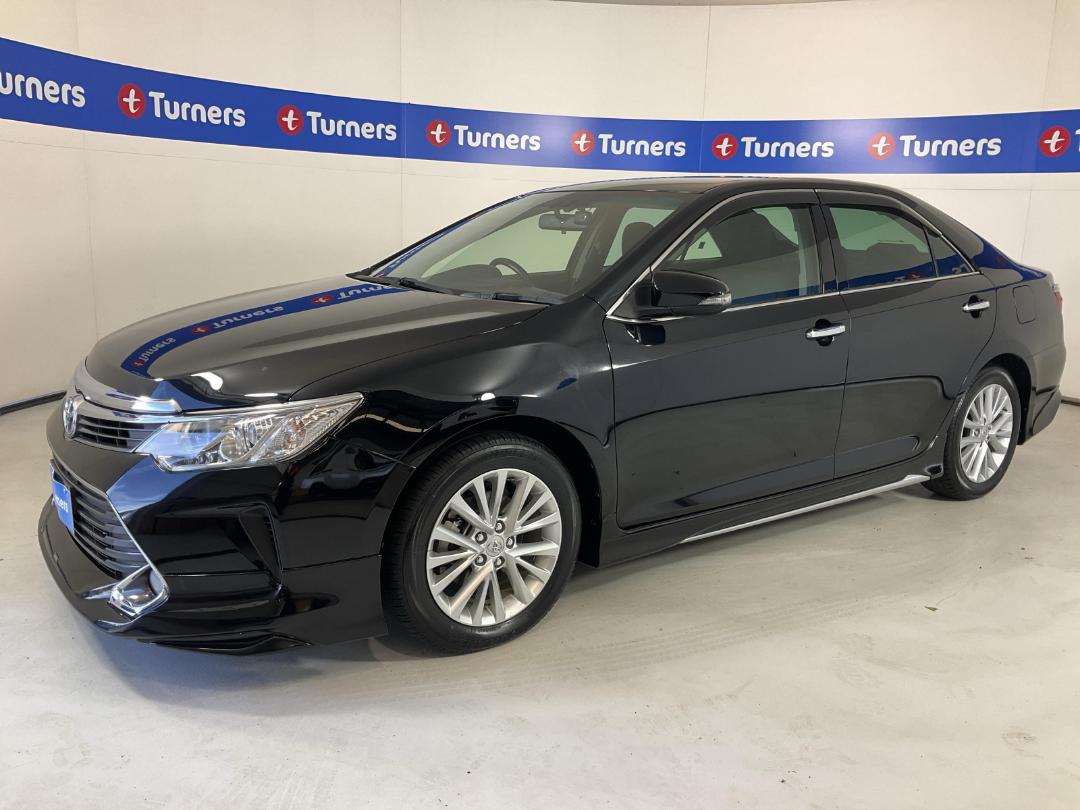 Photo '4' of Toyota Camry