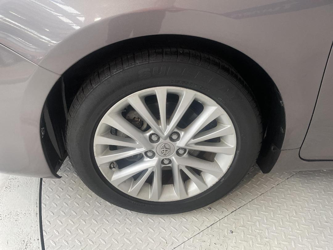 Photo '10' of Toyota Camry Photo '10' of Toyota Camry