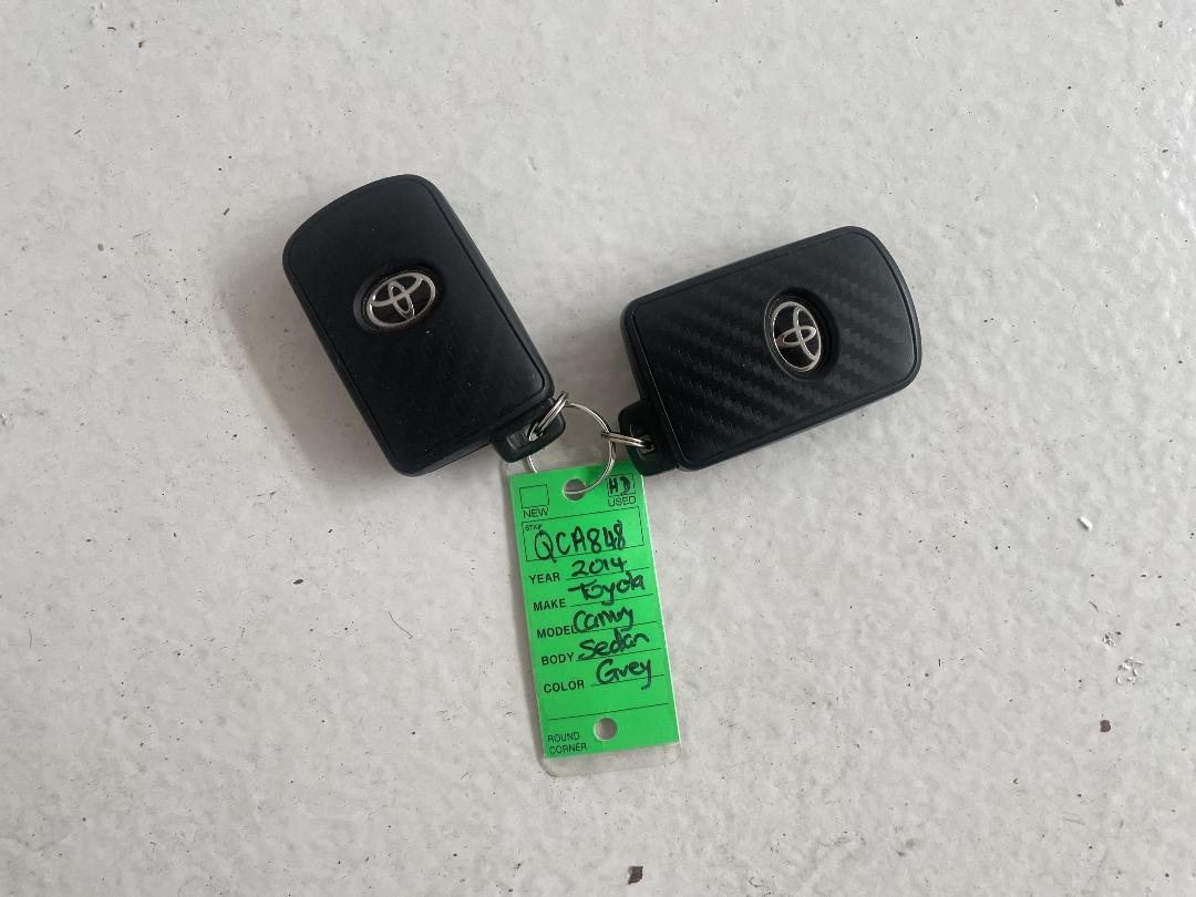 Photo '22' of Toyota Camry Photo '22' of Toyota Camry