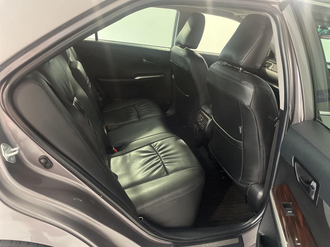 Photo '20' of Toyota Camry Photo '20' of Toyota Camry