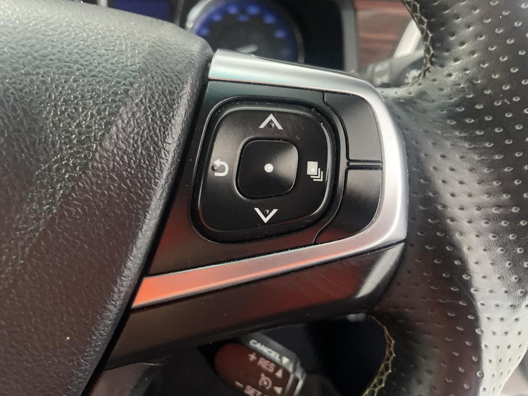 Photo '26' of Toyota Camry Photo '26' of Toyota Camry