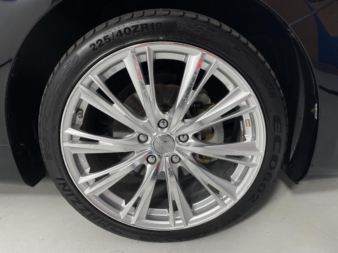 Photo '9' of Toyota Camry