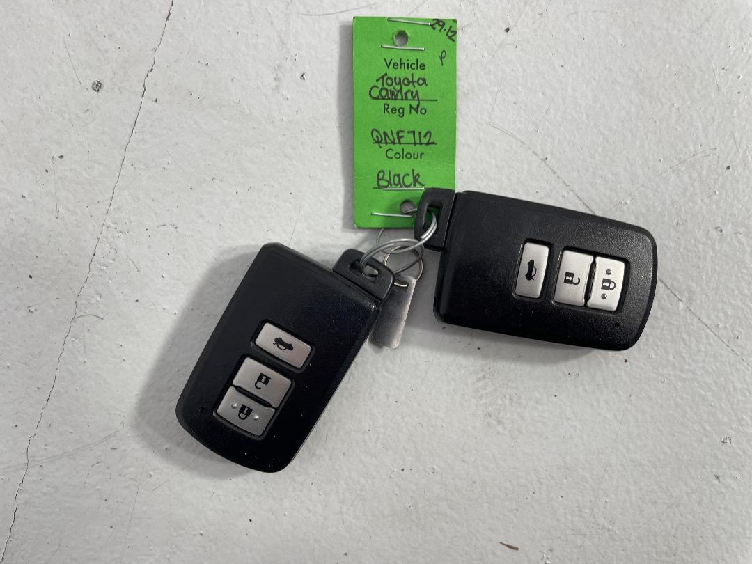 Photo '22' of Toyota Camry