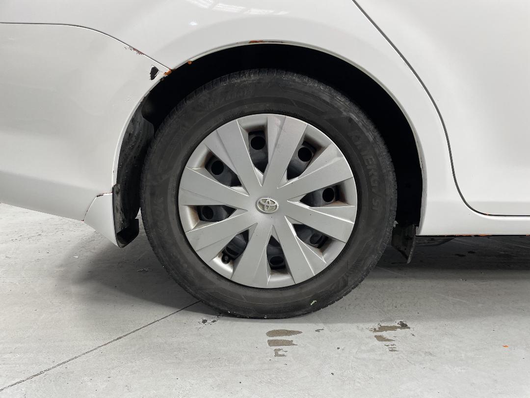 Photo '12' of Toyota Corolla