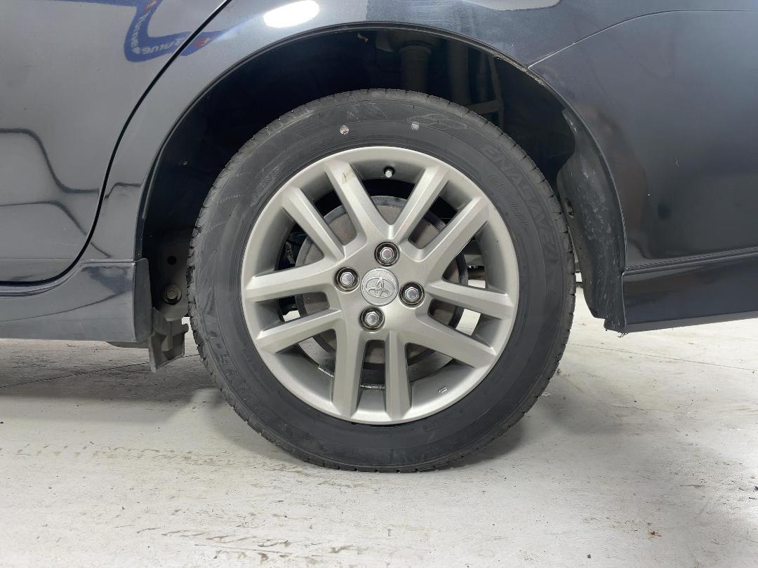 Photo '11' of Toyota Corolla