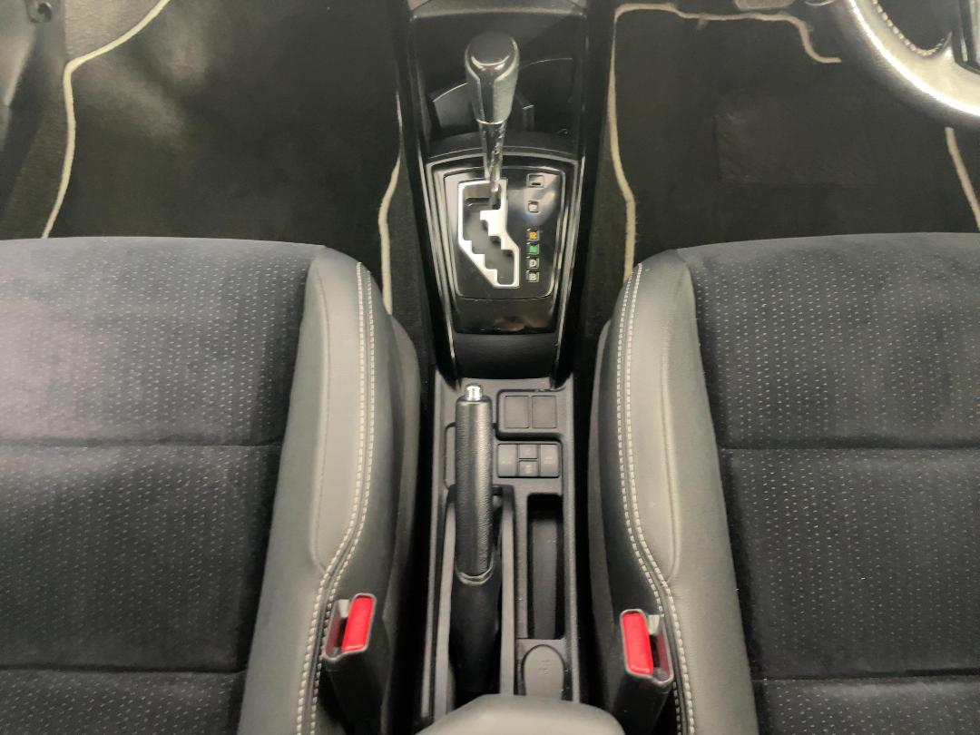 Photo '18' of Toyota Corolla