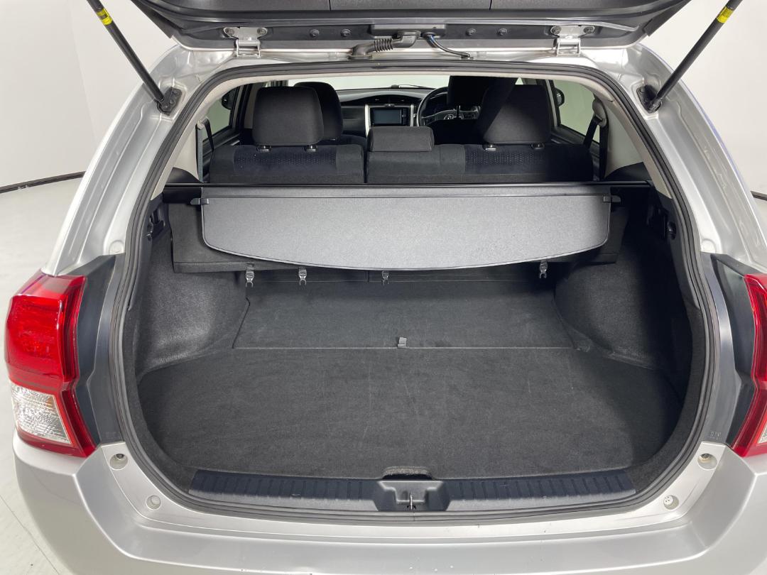 Photo '14' of Toyota Corolla Photo '14' of Toyota Corolla