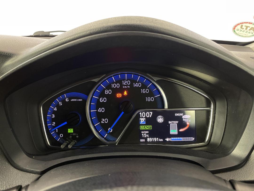 Photo '21' of Toyota Corolla Photo '21' of Toyota Corolla