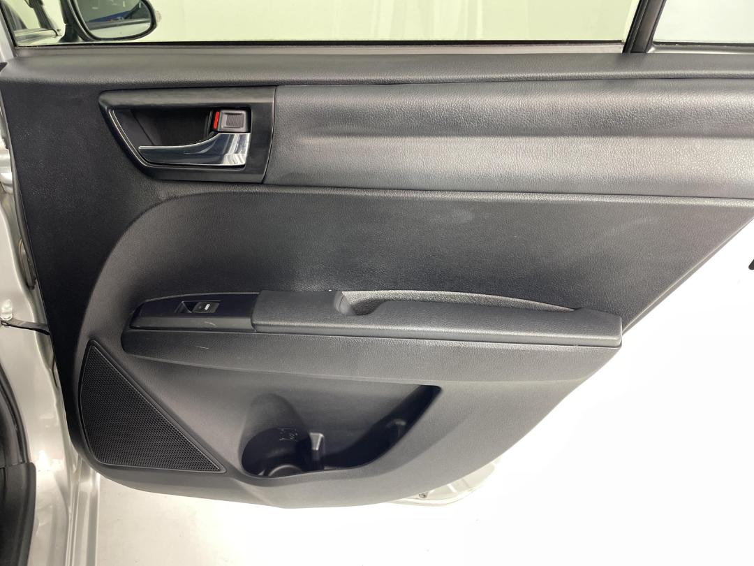 Photo '19' of Toyota Corolla Photo '19' of Toyota Corolla