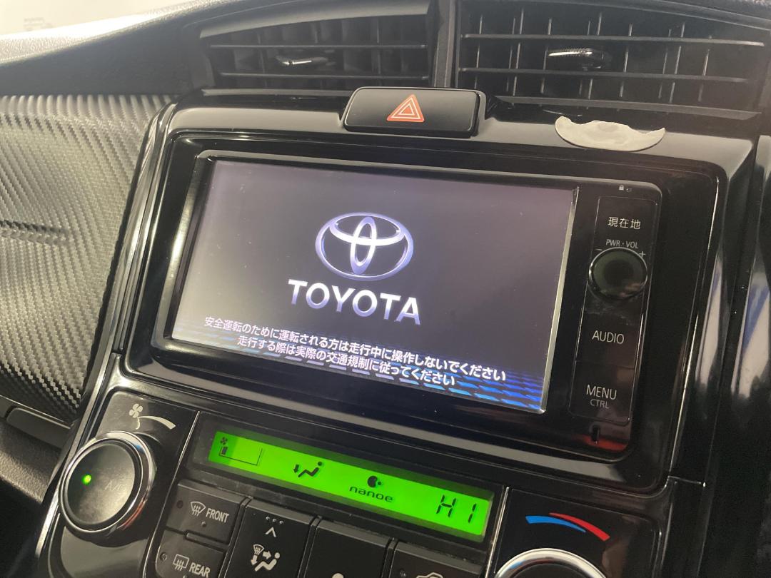 Photo '29' of Toyota Corolla Photo '29' of Toyota Corolla